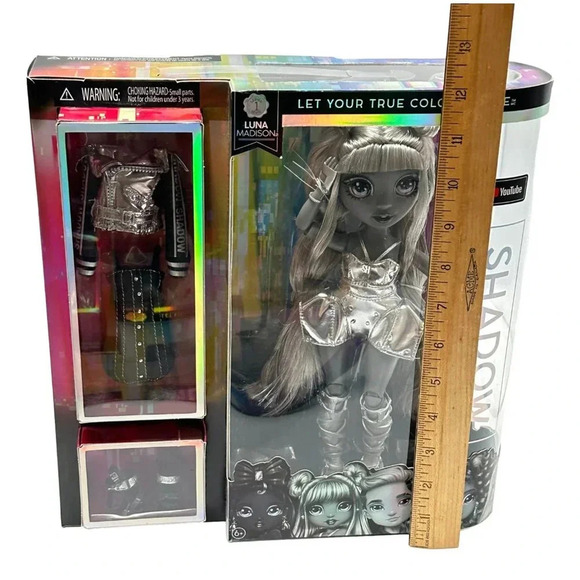 MGA Shadow  High Nicole Steele Grayscale with Two Outfits Rainbow High New - Picture 9 of 9